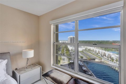 Condominio en venta en Miami, Florida, 1 dormitorio, 79.99 m2 № 1411981 - foto 18