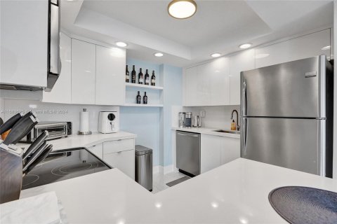 Condominio en venta en Miami, Florida, 1 dormitorio, 79.99 m2 № 1411981 - foto 4