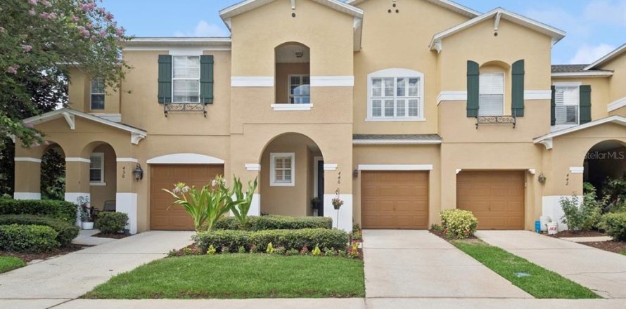 Townhouse in Oviedo, Florida 3 bedrooms, 166.95 sq.m. № 1290434