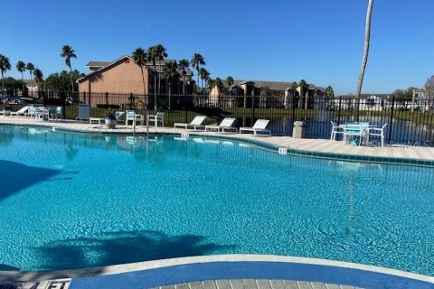 Condo in Kissimmee, Florida, 2 bedrooms  № 1387058 - photo 21