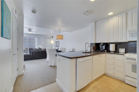 Touwnhouse à vendre à Orlando, Floride: 3 chambres, 168.15 m2 № 1355811 - photo 6