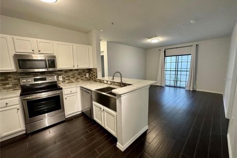 Copropriété à louer à Orlando, Floride: 3 chambres, 111.02 m2 № 1355876 - photo 4