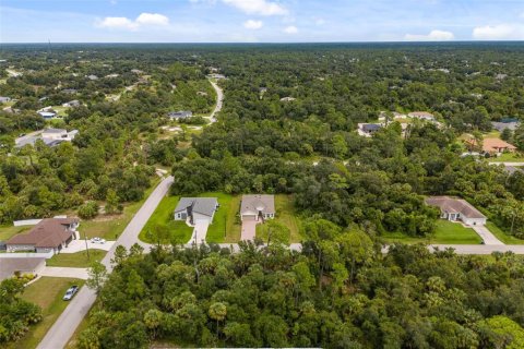 Villa ou maison à vendre à North Port, Floride: 3 chambres, 163.14 m2 № 1381107 - photo 30