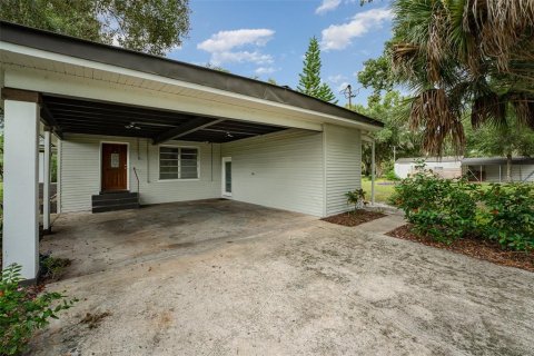 Villa ou maison à vendre à Frostproof, Floride: 3 chambres, 169.08 m2 № 1381068 - photo 5