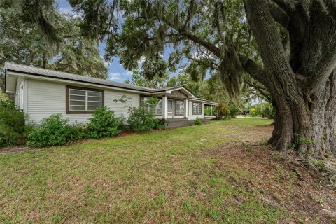 Villa ou maison à vendre à Frostproof, Floride: 3 chambres, 169.08 m2 № 1381068 - photo 4