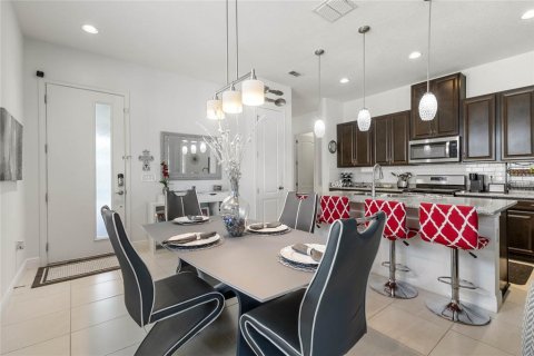 Duplex à vendre à Saint Cloud, Floride: 2 chambres, 136.01 m2 № 1381138 - photo 9