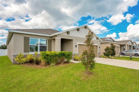 Casa en venta en Tavares, Florida, 4 dormitorios, 188.59 m2 № 1339984 - foto 2