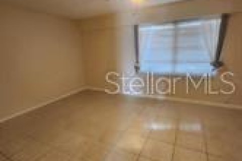 Appartement à louer à Hollywood, Floride: 1 chambre, 88.91 m2 № 1422096 - photo 16