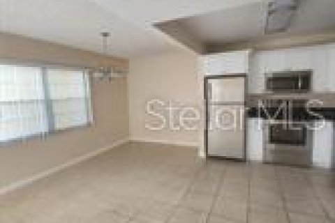 Appartement à louer à Hollywood, Floride: 1 chambre, 88.91 m2 № 1422096 - photo 4