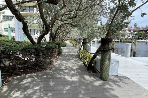 Condo in Fort Lauderdale, Florida, 2 bedrooms  № 957013 - photo 29