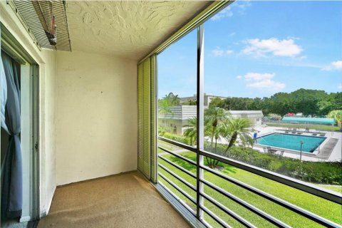 Copropriété à vendre à Hollywood, Floride: 2 chambres, 105.07 m2 № 1207625 - photo 21