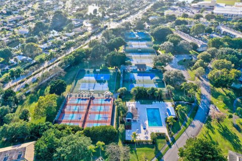 Condo in Coconut Creek, Florida, 2 bedrooms  № 1207663 - photo 3