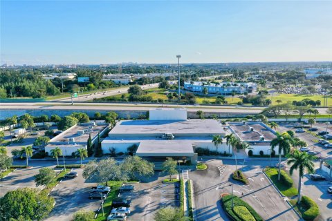 Copropriété à vendre à Coconut Creek, Floride: 2 chambres, 107.77 m2 № 1207663 - photo 10