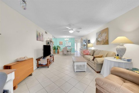 Copropriété à vendre à Coconut Creek, Floride: 2 chambres, 107.77 m2 № 1207663 - photo 25