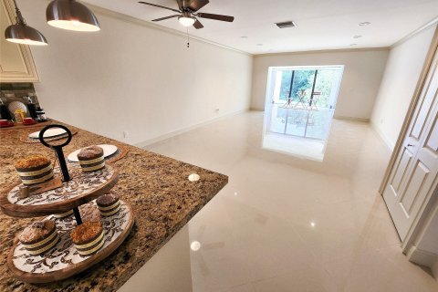 Condo in Boca Raton, Florida, 2 bedrooms  № 1207582 - photo 6