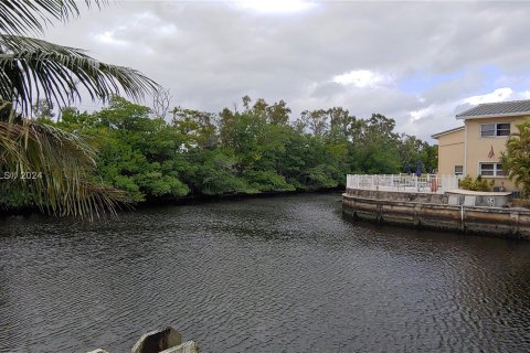 Condo in Fort Lauderdale, Florida, 1 bedroom  № 1146763 - photo 20