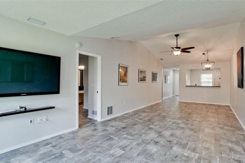 Condominio en venta en Bradenton, Florida, 2 dormitorios, 99.96 m2 № 1392794 - foto 11