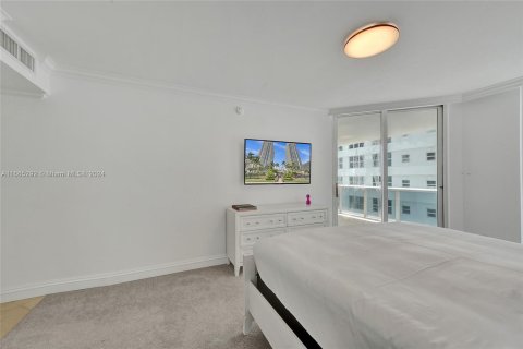 Condominio en venta en Miami Beach, Florida, 2 dormitorios, 138.42 m2 № 1379056 - foto 18