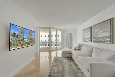 Condominio en venta en Miami Beach, Florida, 2 dormitorios, 138.42 m2 № 1379056 - foto 6