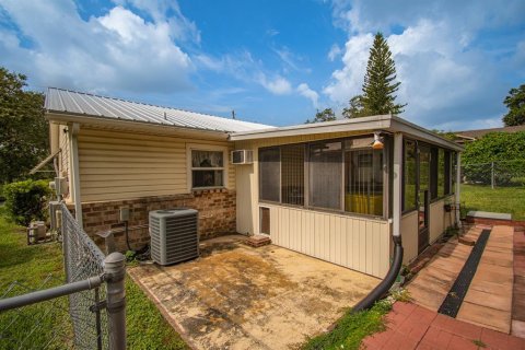 House in Lakeland, Florida 3 bedrooms, 107.49 sq.m. № 1336043 - photo 23