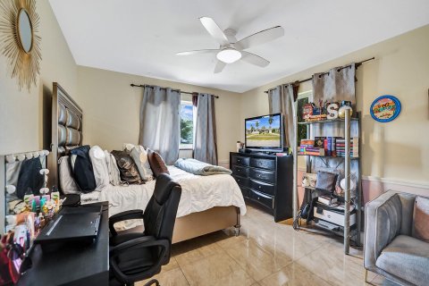 Casa en venta en Hollywood, Florida, 3 dormitorios, 149.39 m2 № 1139212 - foto 16