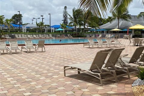 Condo in Deerfield Beach, Florida, 1 bedroom  № 1151662 - photo 1