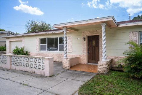 Casa en venta en Kenneth City, Florida, 2 dormitorios, 119.84 m2 № 1340907 - foto 4