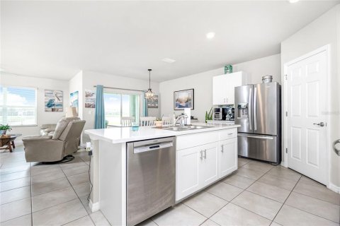 Villa ou maison à vendre à Port Charlotte, Floride: 4 chambres, 173.91 m2 № 791902 - photo 6