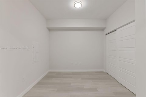 Apartamento en alquiler en Fort Lauderdale, Florida, 1 dormitorio, 93.18 m2 № 1329002 - foto 19