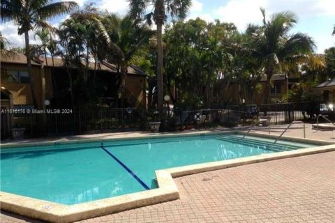 Condominio en venta en Tamarac, Florida, 2 dormitorios, 94.11 m2 № 1237656 - foto 6