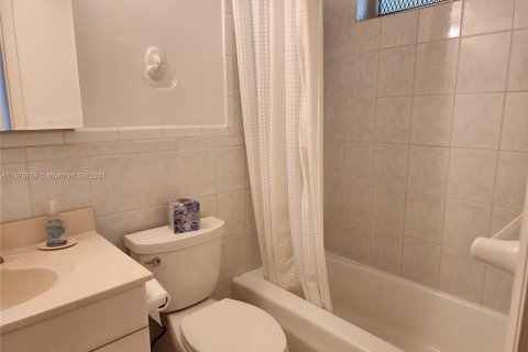 Copropriété à vendre à Aventura, Floride: 1 chambre, 71.35 m2 № 1406166 - photo 27