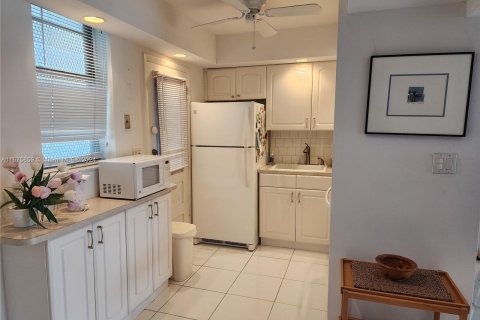 Copropriété à vendre à Aventura, Floride: 1 chambre, 71.35 m2 № 1406166 - photo 4