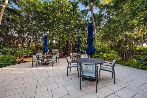 Condo in Miami, Florida, 1 bedroom  № 1406206 - photo 28