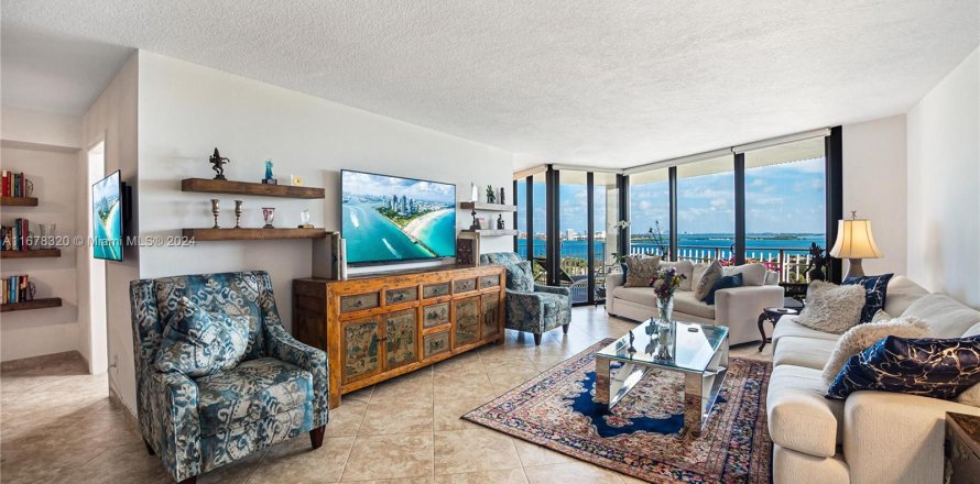 Condo à Miami, Floride, 1 chambre  № 1406206