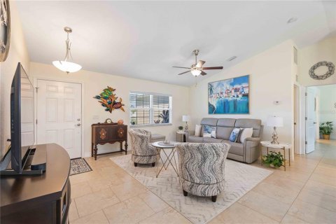 Villa ou maison à vendre à North Port, Floride: 3 chambres, 132.57 m2 № 1401864 - photo 6