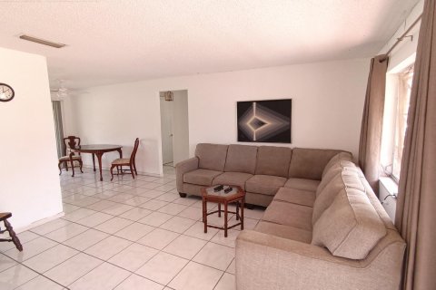 Casa en venta en Deerfield Beach, Florida, 2 dormitorios, 89.19 m2 № 1155943 - foto 24