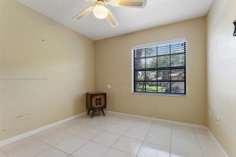 Condo in Boynton Beach, Florida, 3 bedrooms  № 1232229 - photo 28