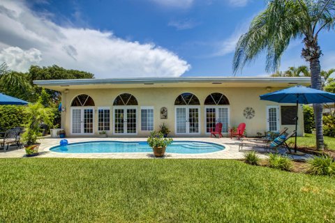 Villa ou maison à vendre à Lighthouse Point, Floride: 3 chambres, 186.92 m2 № 876579 - photo 3