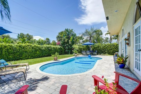 Villa ou maison à vendre à Lighthouse Point, Floride: 3 chambres, 186.92 m2 № 876579 - photo 7