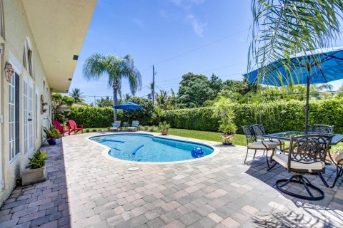 Villa ou maison à vendre à Lighthouse Point, Floride: 3 chambres, 186.92 m2 № 876579 - photo 8