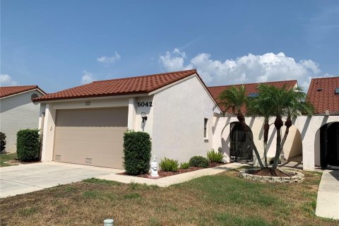 Casa en venta en Punta Gorda, Florida, 3 dormitorios, 151.52 m2 № 1211583 - foto 1