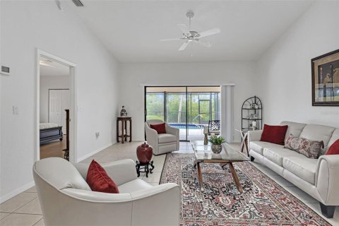 Villa ou maison à vendre à Punta Gorda, Floride: 3 chambres, 151.52 m2 № 1211583 - photo 7