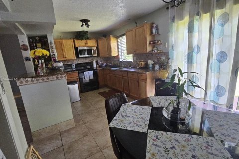 Copropriété à vendre à North Lauderdale, Floride: 2 chambres, 102.38 m2 № 1320656 - photo 16