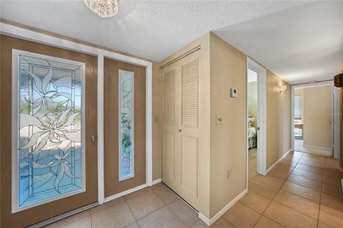 Villa ou maison à vendre à Port Charlotte, Floride: 3 chambres, 232.63 m2 № 1110946 - photo 21