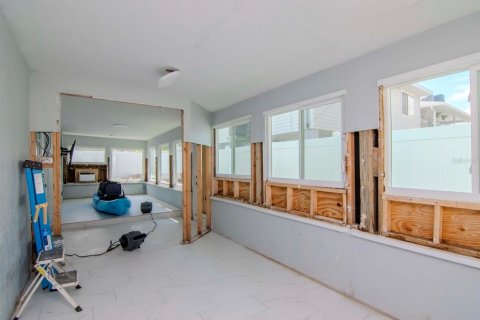 Casa en venta en Saint Petersburg, Florida, 3 dormitorios, 189.15 m2 № 1398823 - foto 7