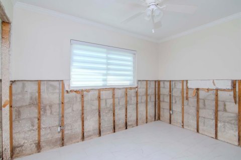 Casa en venta en Saint Petersburg, Florida, 3 dormitorios, 189.15 m2 № 1398823 - foto 24