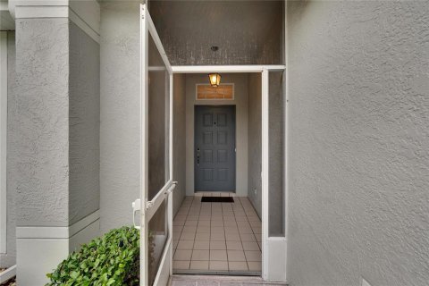 Condo in Sun City Center, Florida, 2 bedrooms  № 1273839 - photo 3