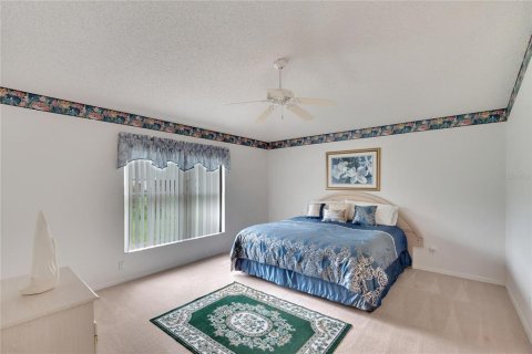 Condo in Sun City Center, Florida, 2 bedrooms  № 1273839 - photo 17