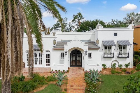 Villa ou maison à vendre à Orlando, Floride: 4 chambres, 373.19 m2 № 1424288 - photo 5