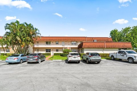 Copropriété à vendre à Royal Palm Beach, Floride: 1 chambre, 65.03 m2 № 1092837 - photo 6